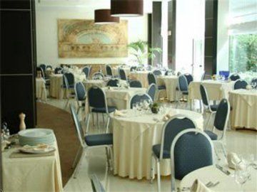 Nicotel Pineto Hotel 4*